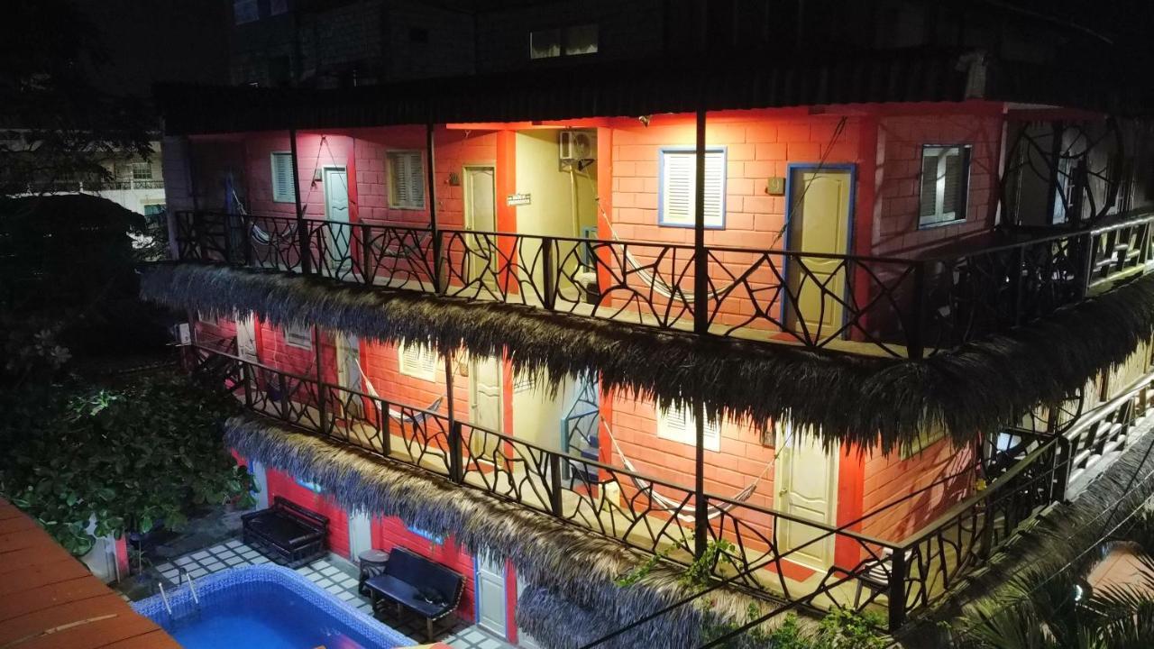 Arrecife Montanita Hostal Exterior photo