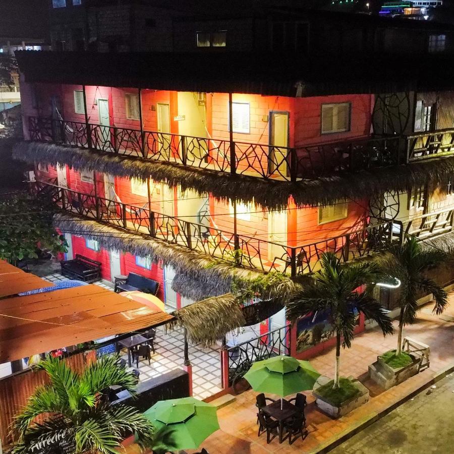 Arrecife Montanita Hostal Exterior photo